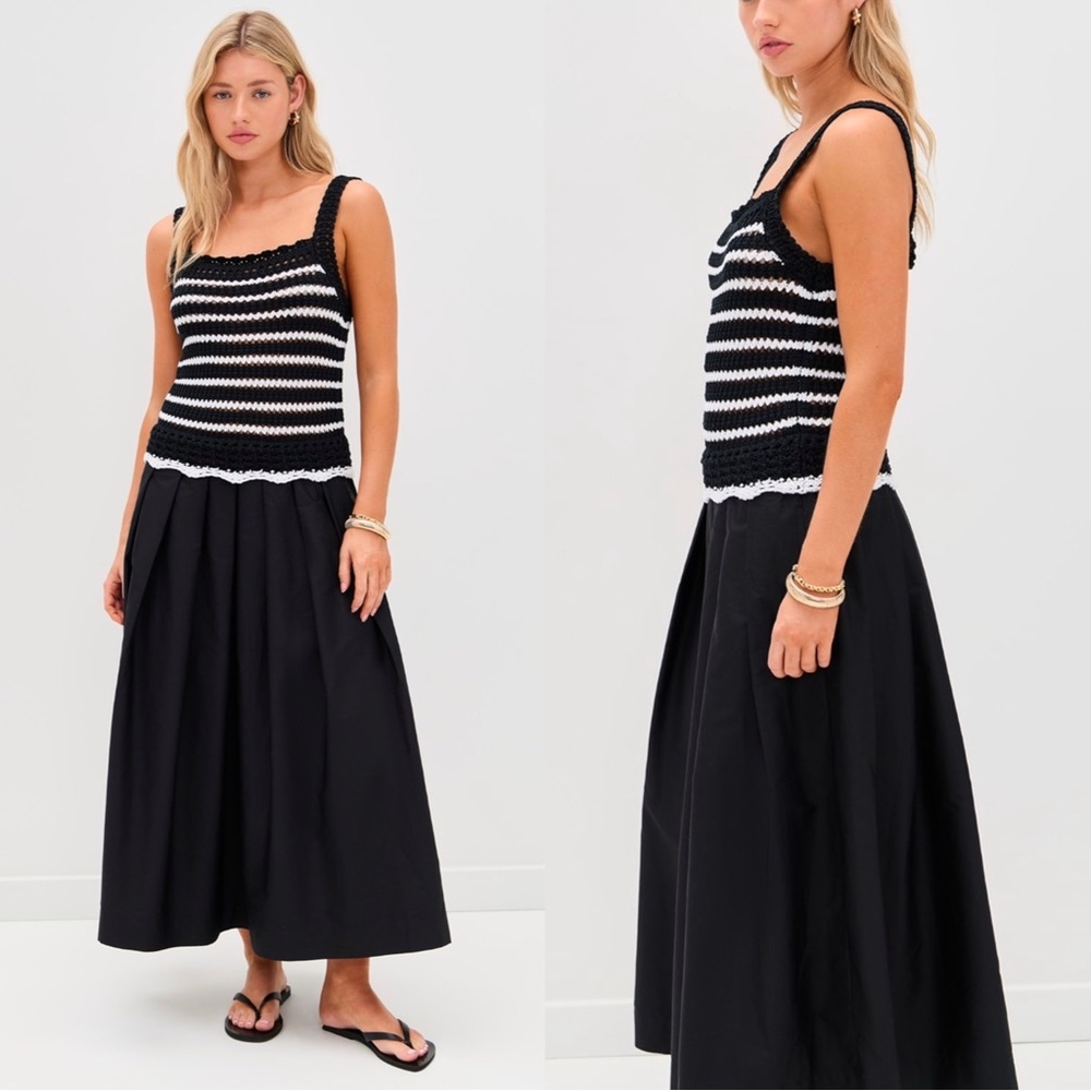 Madewell
Poplin Crocheted Knit black and white striped Midi Dress